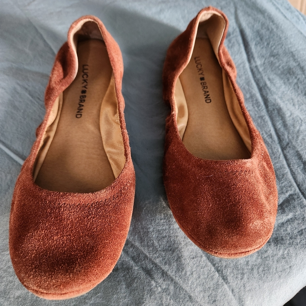 Lucky brand brown suede ballet flats size 8